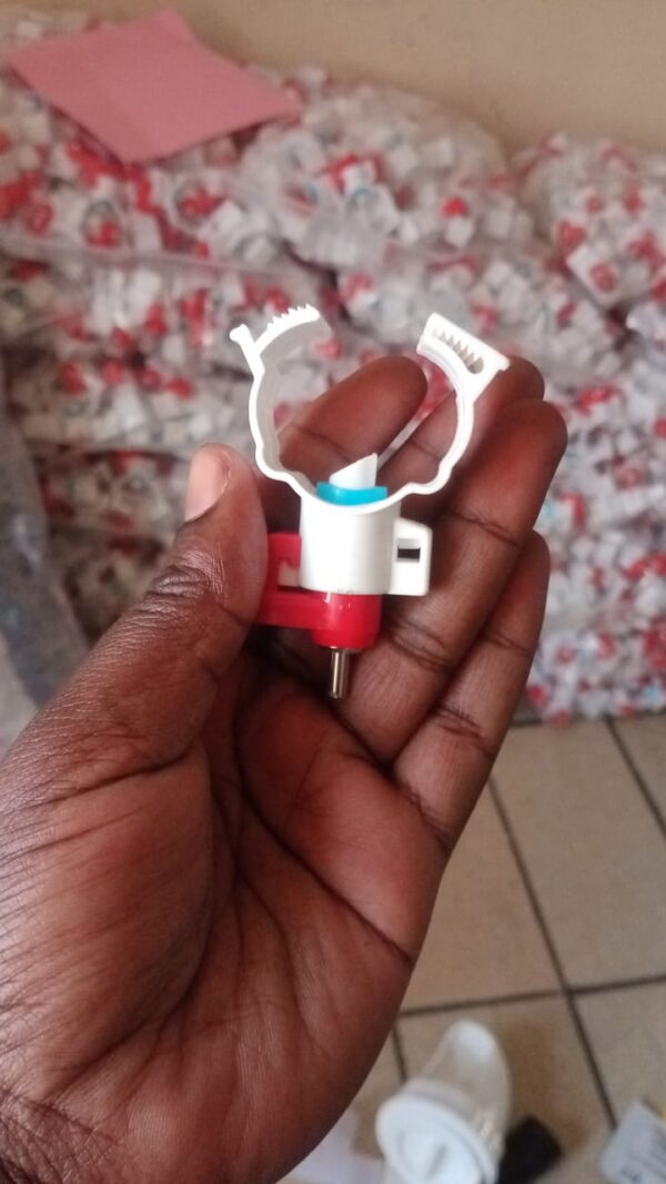 Automatic poultry drinkers for sale
